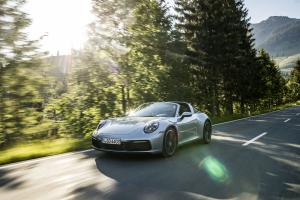 Porsche 911 Targa 4 2020 года  (WW)